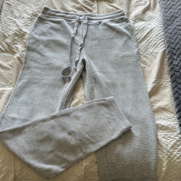 TNA Pants - Aritzia TNA waffle joggers never worn